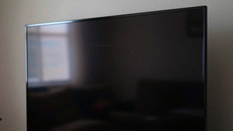 Jak ocenić głębokość rys na ekranie?