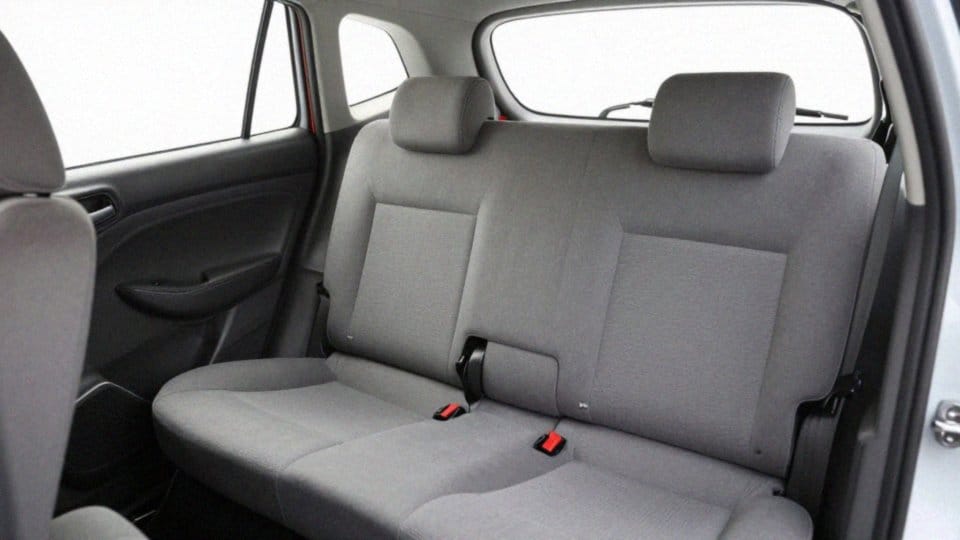 Jak sprawdzić mocowania Isofix przy kupnie Colta?