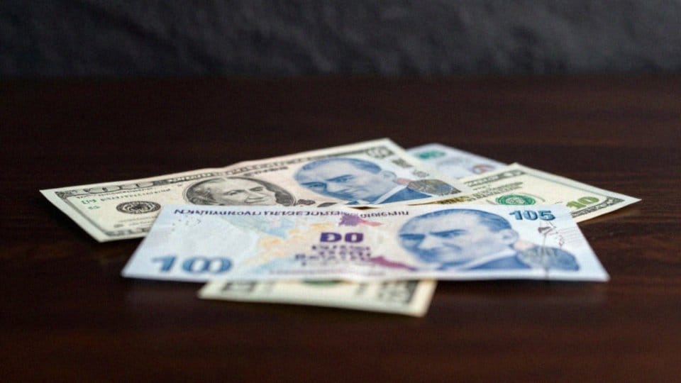 Co oznacza kurs USD/TRY?